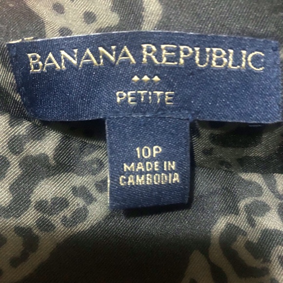 Banana Republic paisley print bubble mini skirt fully lined size 10P EUC - Picture 3 of 3